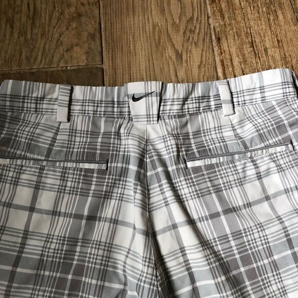 Nike True Performance Dri-Fit Plaid Golf Shorts Size 30 - Picture 5 of 5
